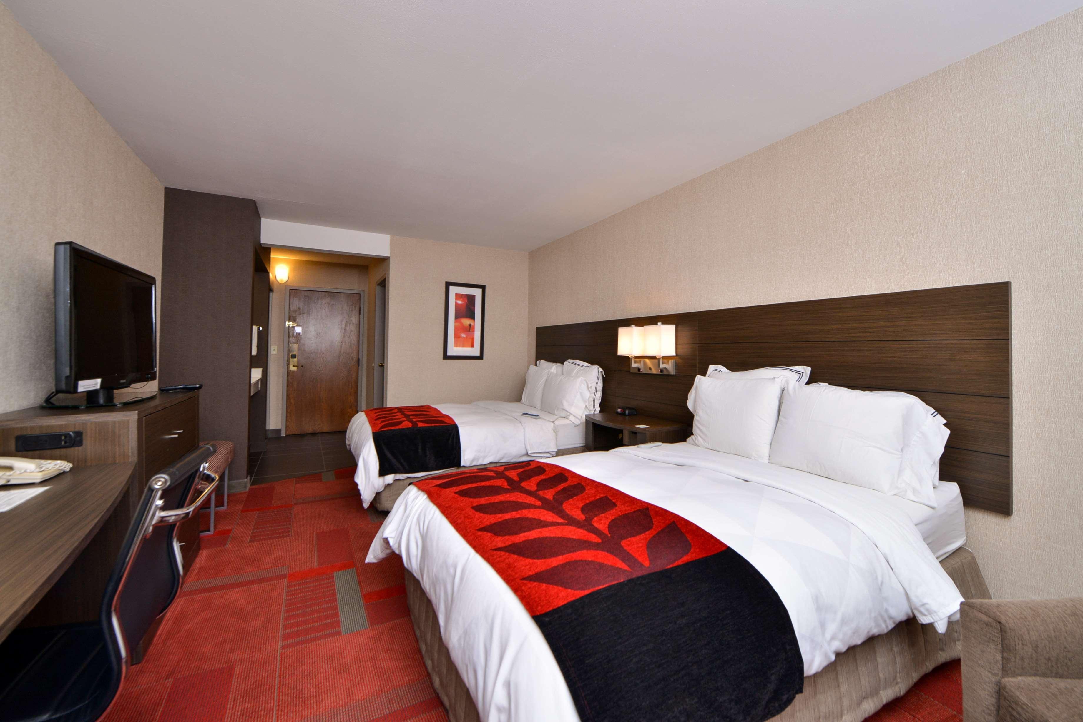 Radisson Hotel Madison Exterior photo