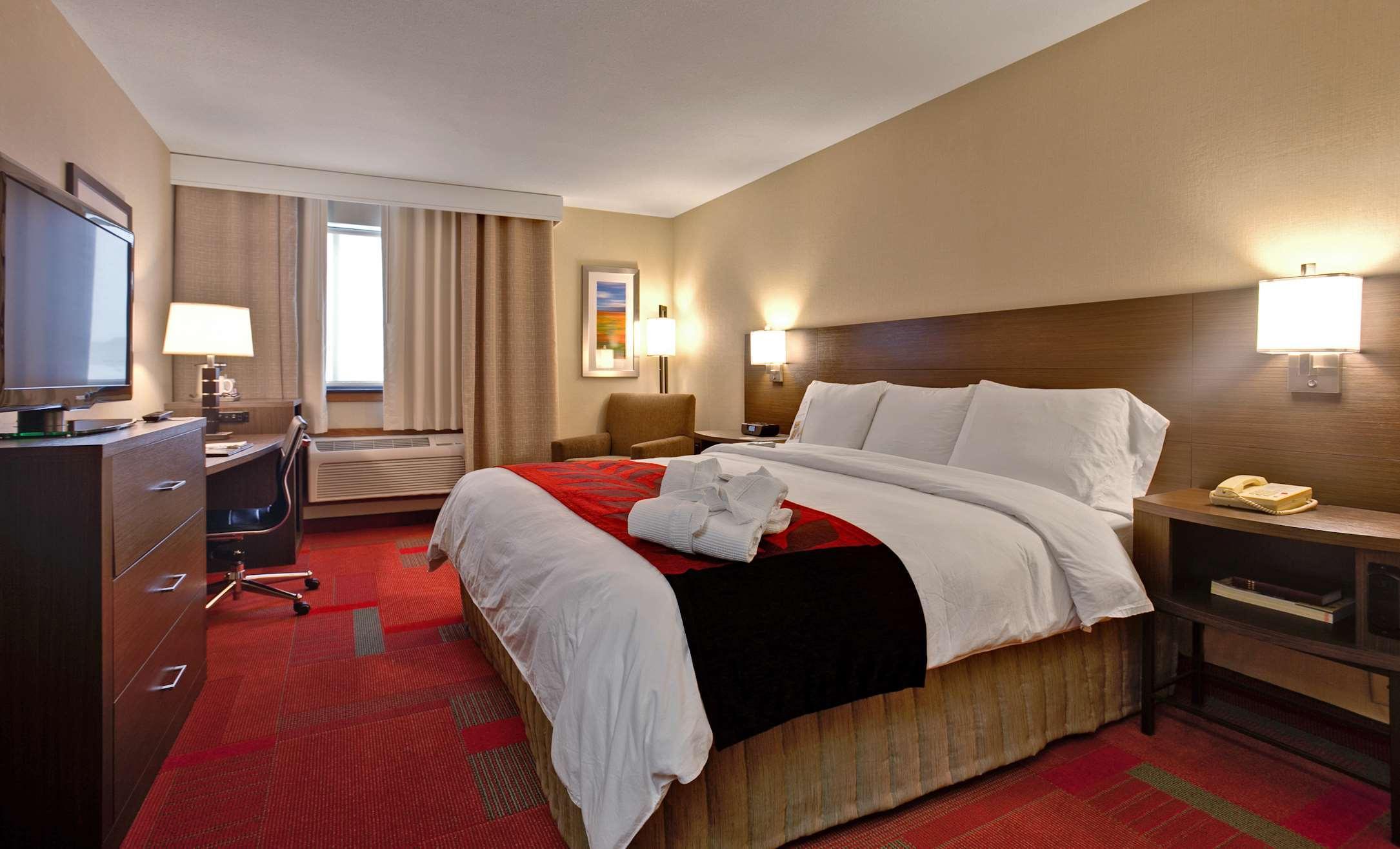 Radisson Hotel Madison Exterior photo
