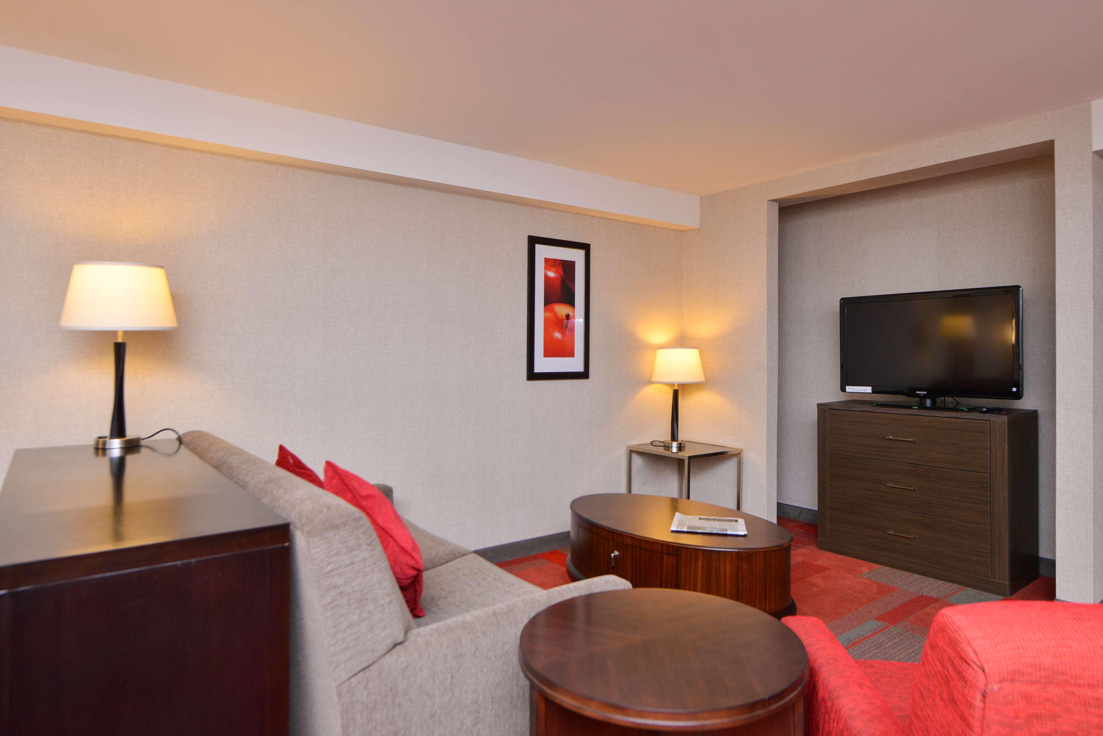 Radisson Hotel Madison Exterior photo