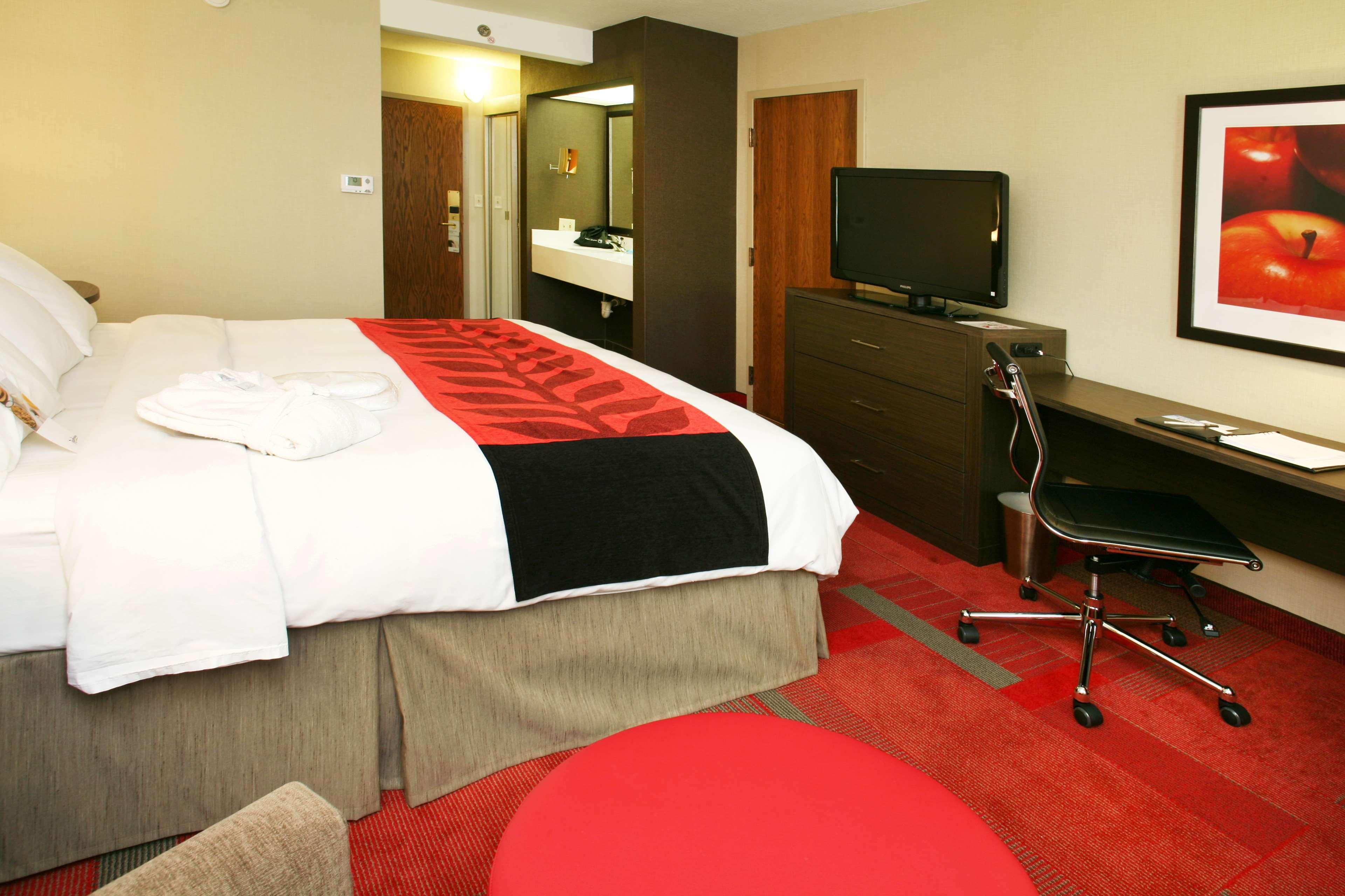 Radisson Hotel Madison Room photo